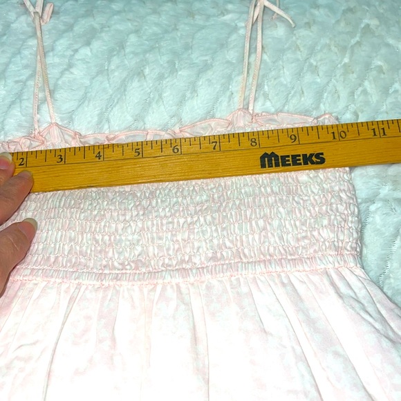 Squareneck Tiered Midi Dress. - Picture 9 of 11